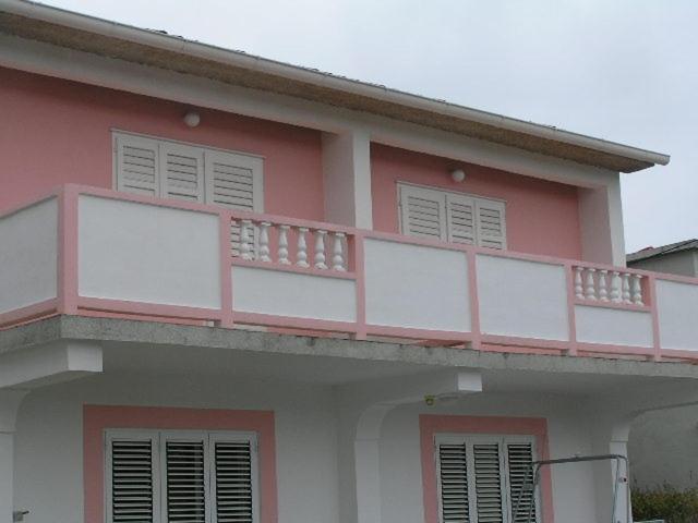 Apartments with a parking space Supetarska Draga - Donja, Rab - 15999 Bagian luar foto