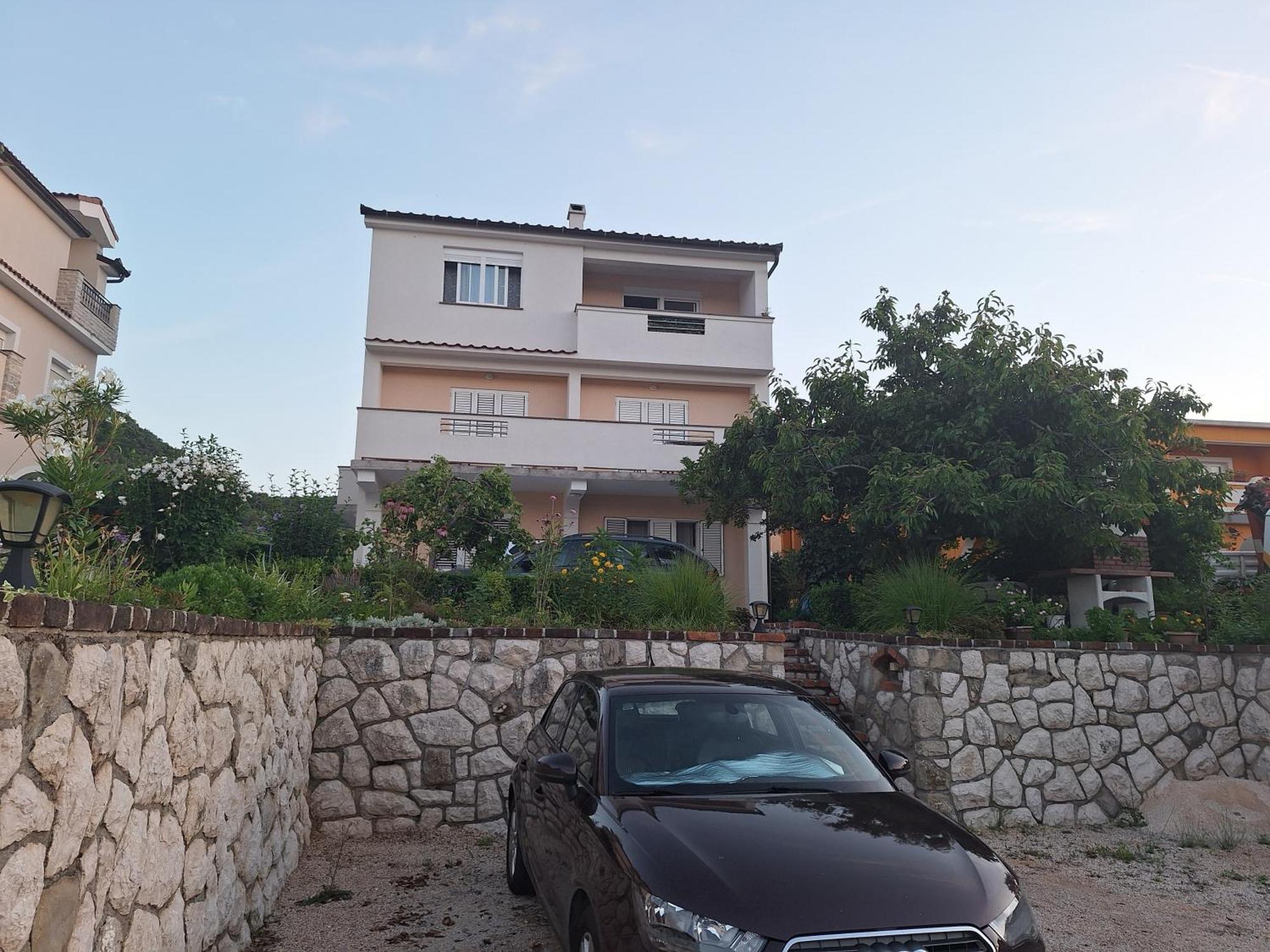 Apartments with a parking space Supetarska Draga - Donja, Rab - 15999 Bagian luar foto